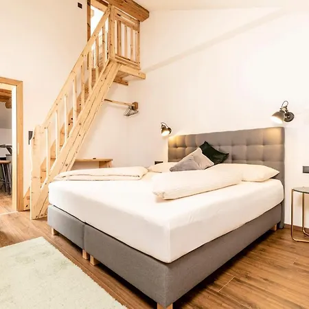 Gasthof Pension Knapp Strass im Zillertal