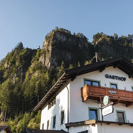 Gasthof Pension Knapp * Strass im Zillertal